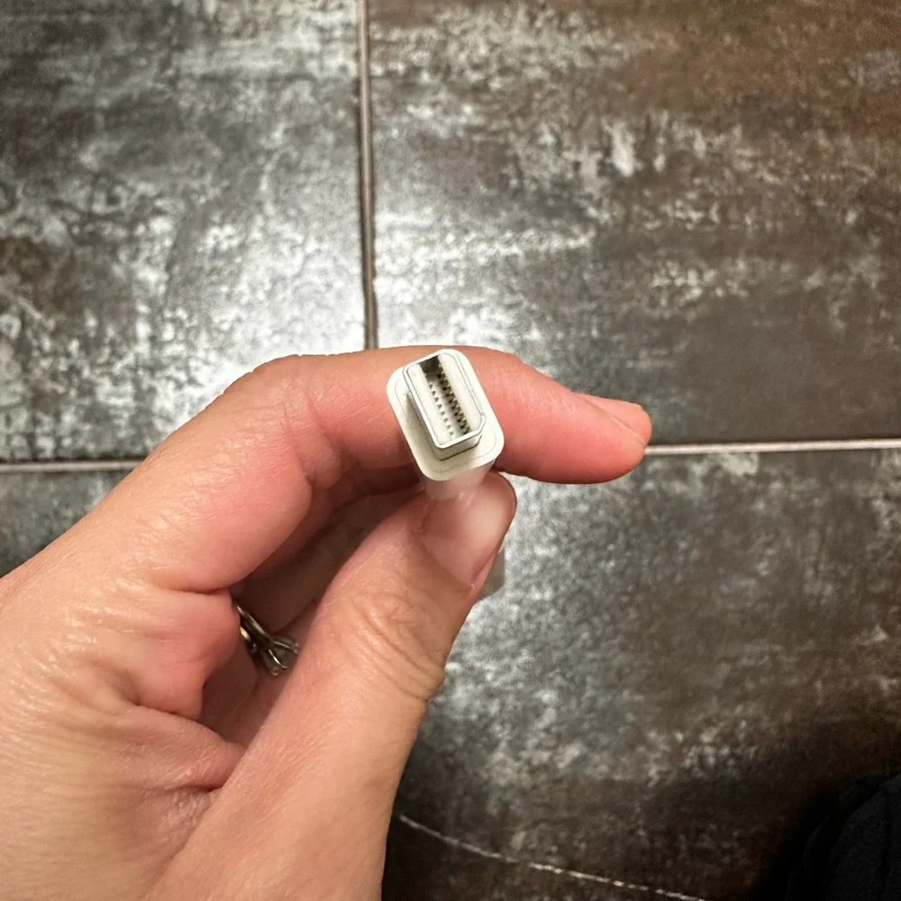 Apple genuine a1433
